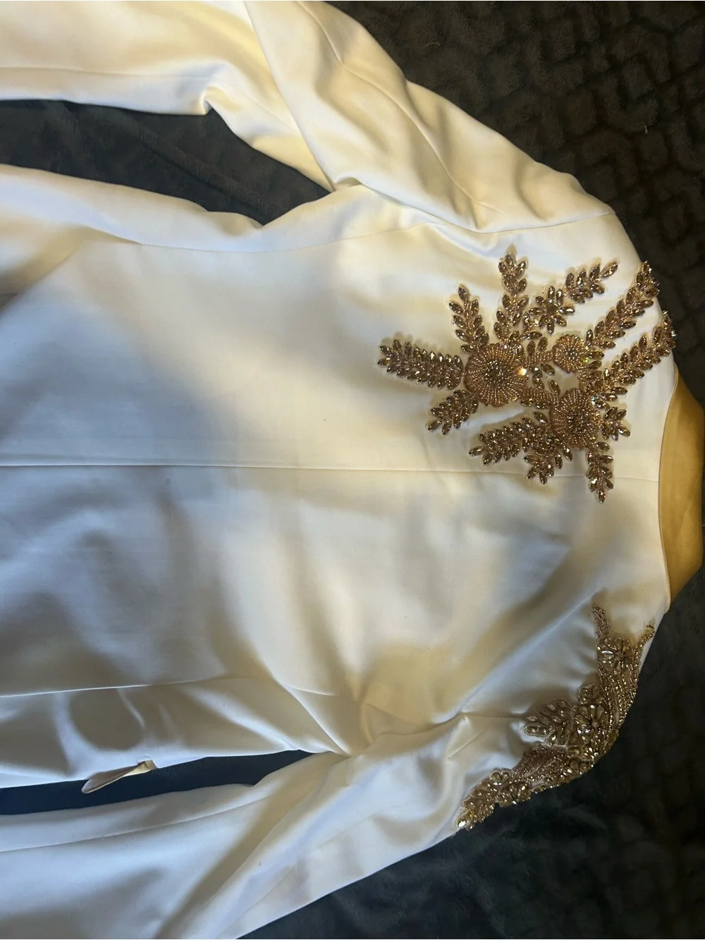 N/A crisp white